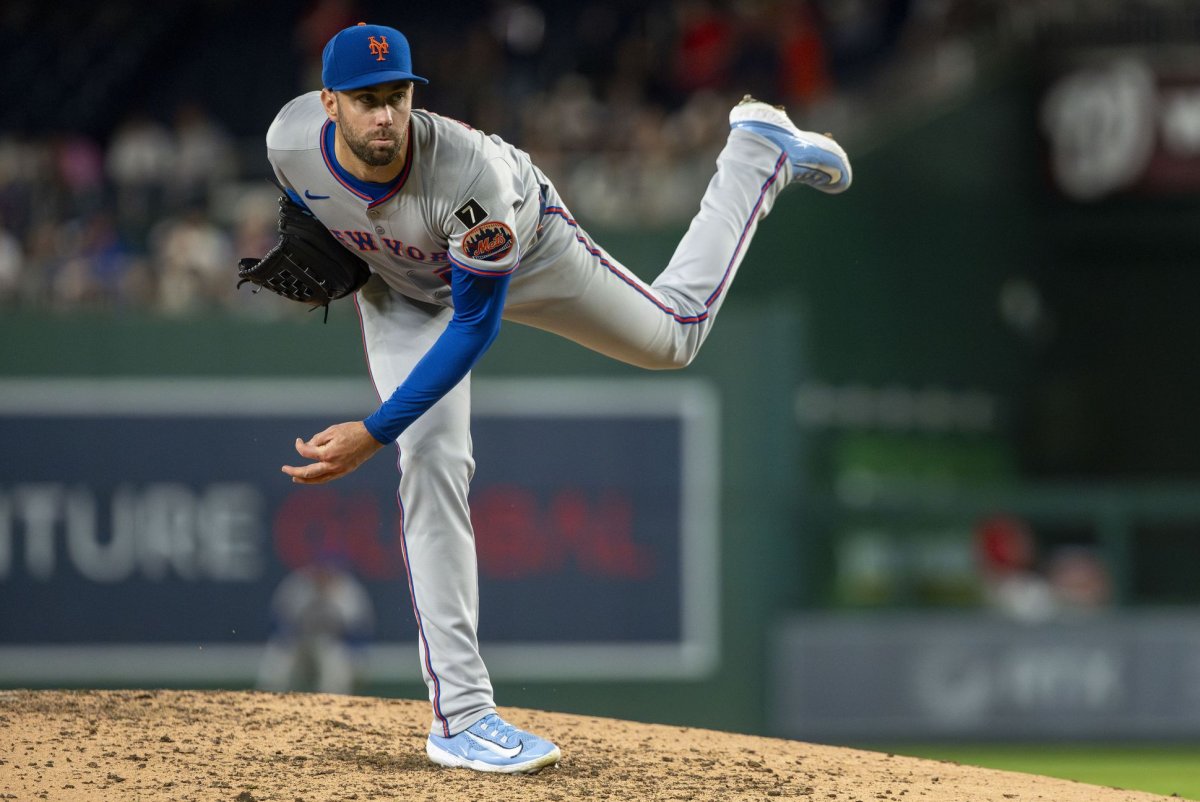 Chicago Cubs trade for New York Mets pitcher David Peterson