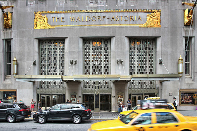 Maid In Manhattan film location: Waldorf-Astoria Hotel, Park Avenue, Manhattan