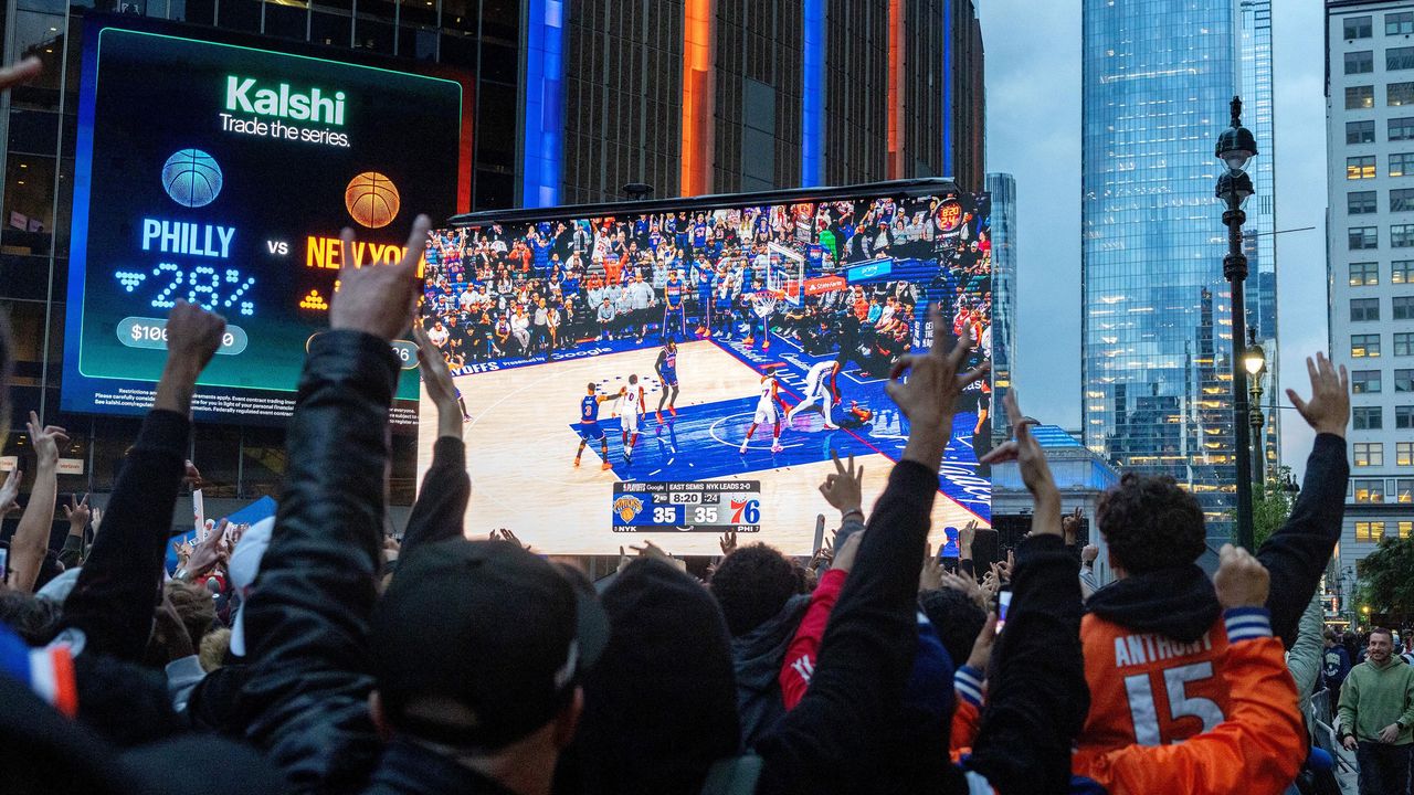 Lessons from Fandom, as the New York Knicks Face the San Antonio Spurs