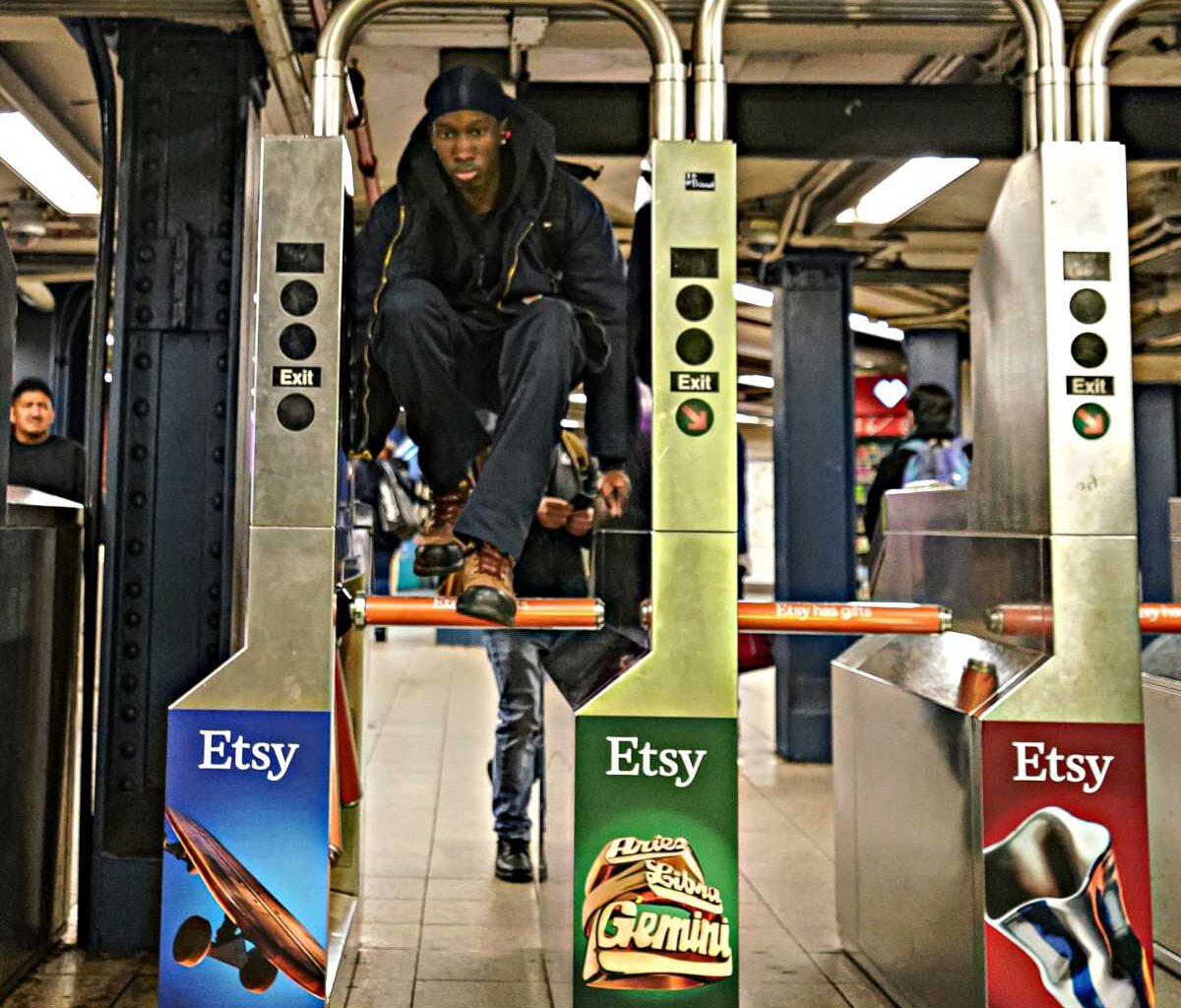 Fare evasion: Transit and legal advocates slam Mamdani’s NYPD for continuing ‘aggressive’ enforcement despite campaign promises to ease back