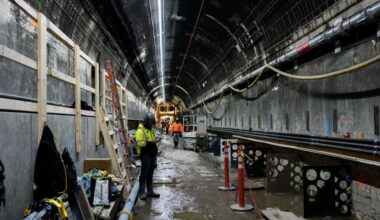 East River Tunnel tube will be closed another month due to concrete flaws