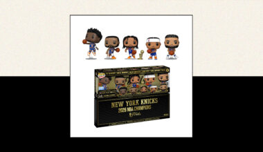 Hello Kitty x New York Knicks NBA Champs 2026 T-Shirt