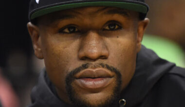 Floyd Mayweather faces felony charges in Las Vegas – NBC New York