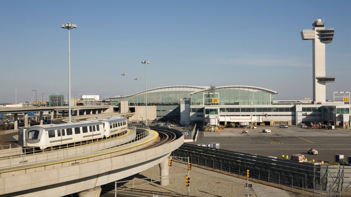 Woman arrested after bomb scare at JFK Airport forces evacuation – NBC New York
