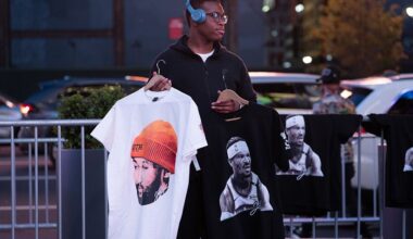 Street Vendors Rake in Thousands Selling Bootleg Knicks Merchandise at NYC Parade