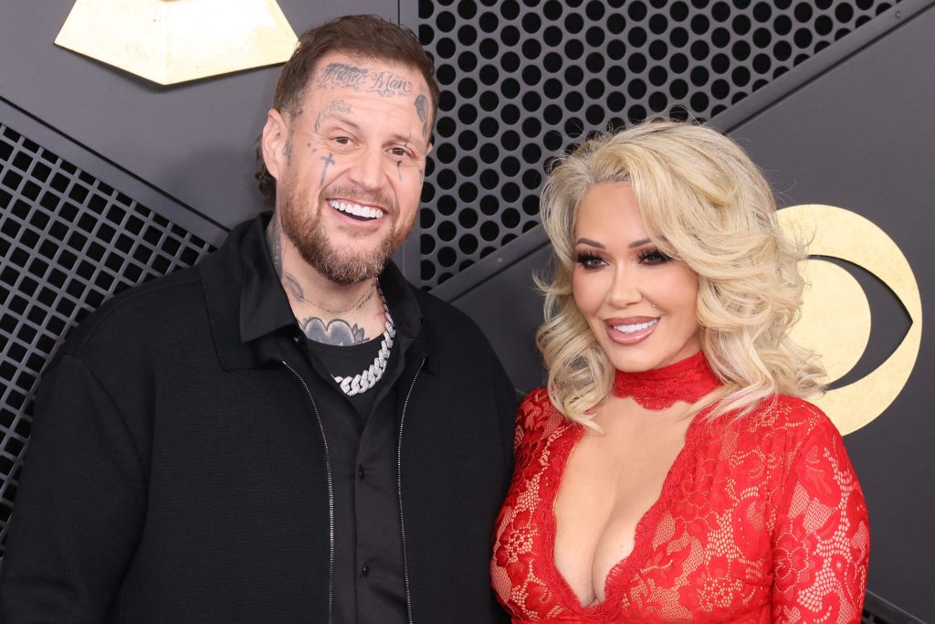 Jelly Roll addresses Bunny Xo divorce at New York concert