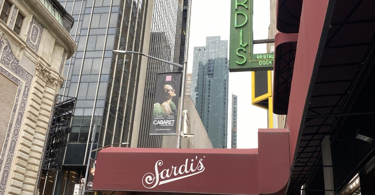 After 100 Years, It’s the Last Night for an Independently Owned Sardi’s