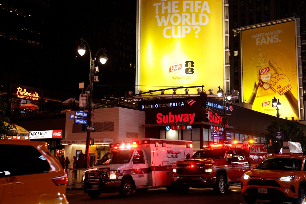 Gov. Kathy Hochul extends bar hours for FIFA World Cup
