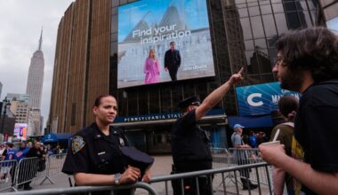 Live updates: MSG watch party off as Knicks seek 3-1 Finals lead – NBC New York
