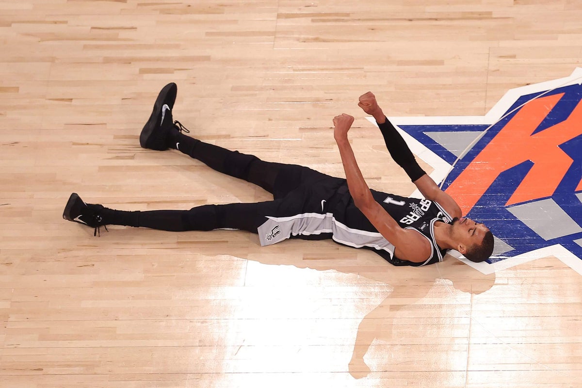 Victor Wembanyama, Spurs steal Game 3 in must-win game vs. Knicks