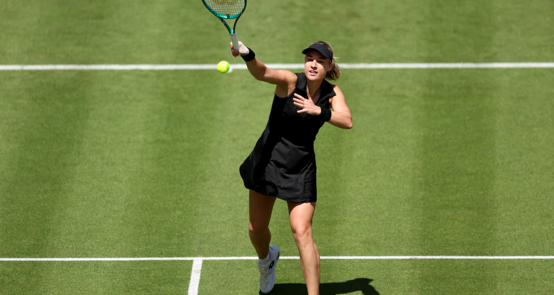 Hot shot: Blinkova impresses with forehand slice on the run at Queen's