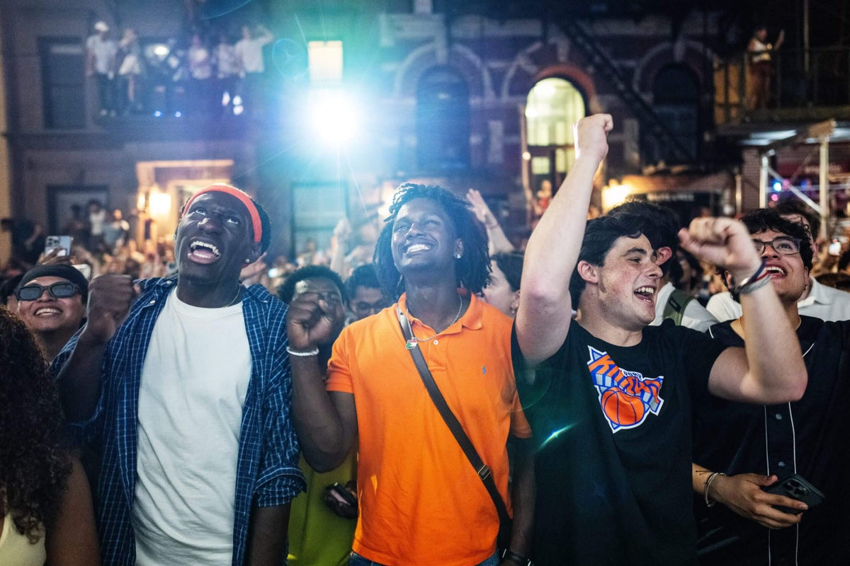 The Knicks did the unthinkable during their title run: They became America’s team