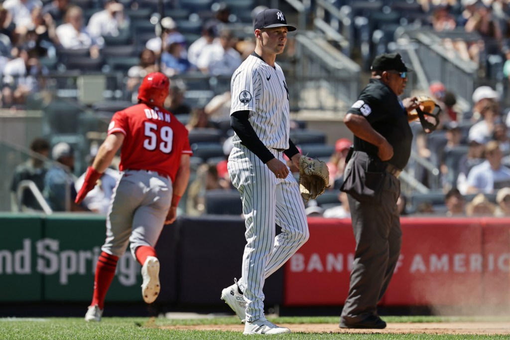 Yankees hitless with runners in scoring position again as Chase Burns, Reds finish off series victory in Bronx – Hartford Courant