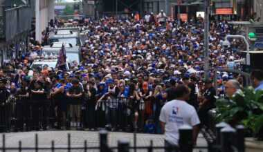Knicks parade start time and route as viewing areas hit capacity three hours before procession