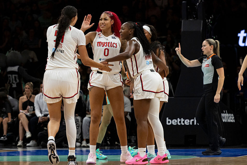 A young Mystics team stuns the Liberty 86-83, snapping New York’s 8-game streak