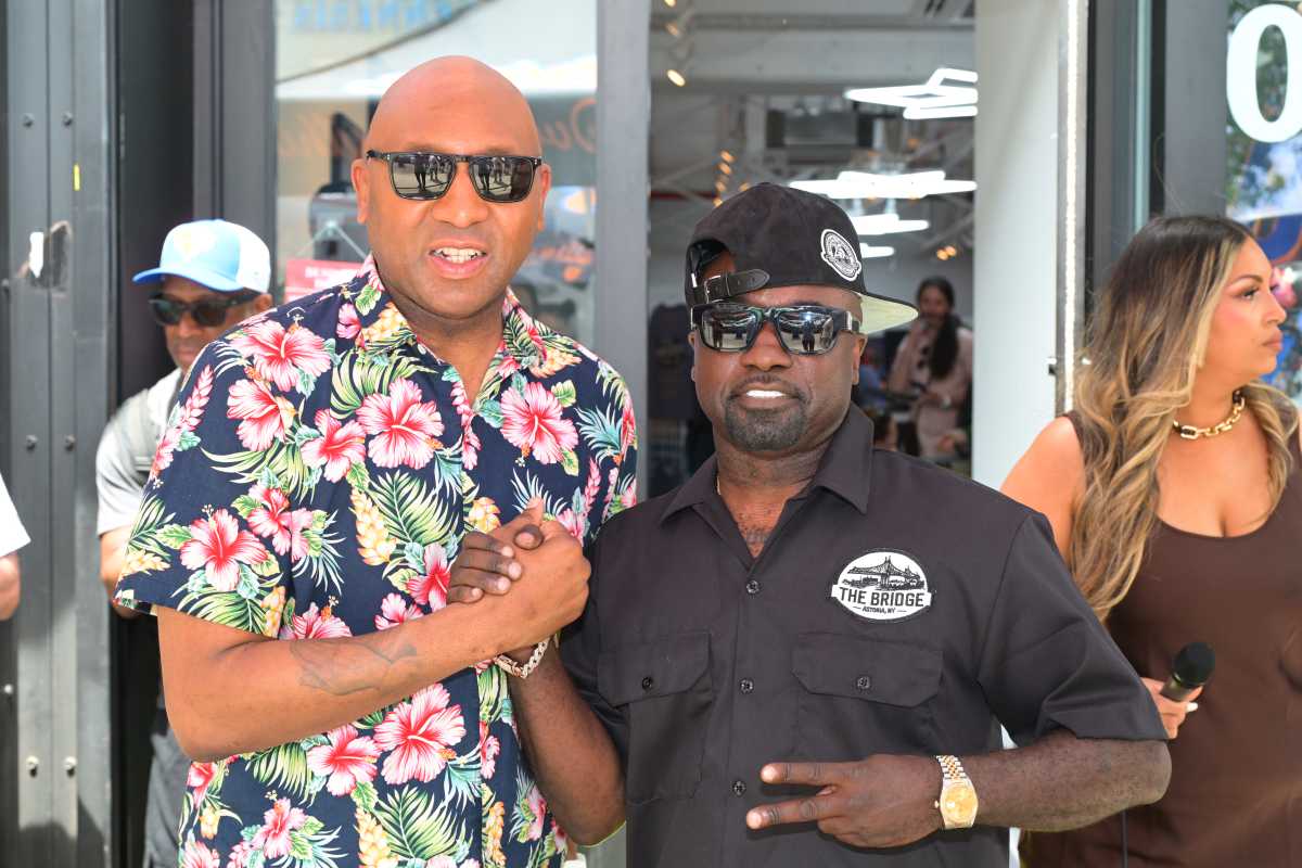 Queensbridge rapper Havoc opens new cannabis dispensary in Astoria – QNS
