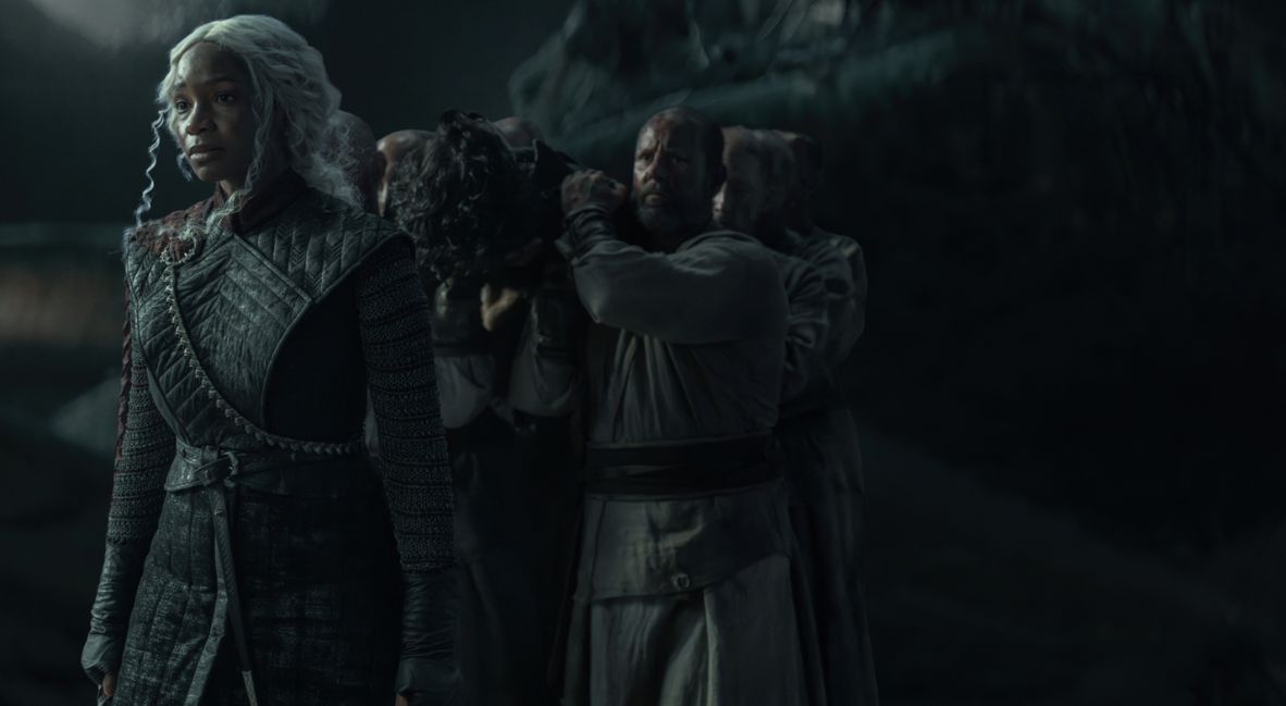 RECAP: 'House of the Dragon' Season 3 Episode 2 — "Queen's Landing" 1 House of the Dragon Season 3 Episode 2 - Baela leading Jace's body
