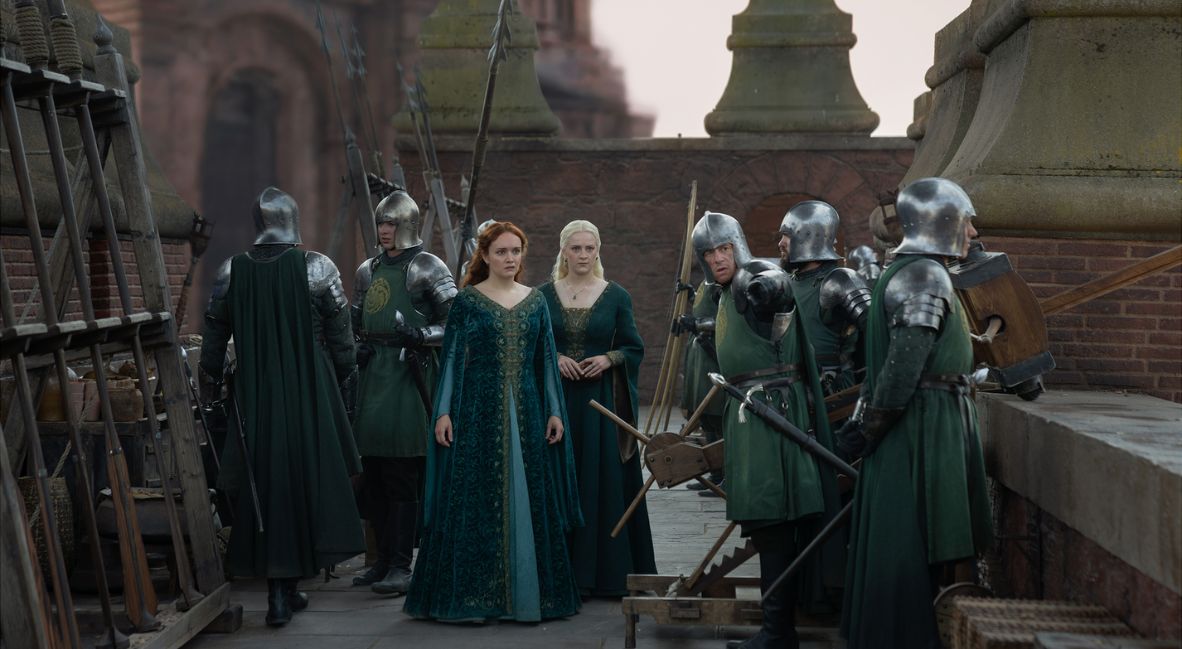 RECAP: 'House of the Dragon' Season 3 Episode 2 — "Queen's Landing" 7 House of the Dragon - Alicent and Helaena