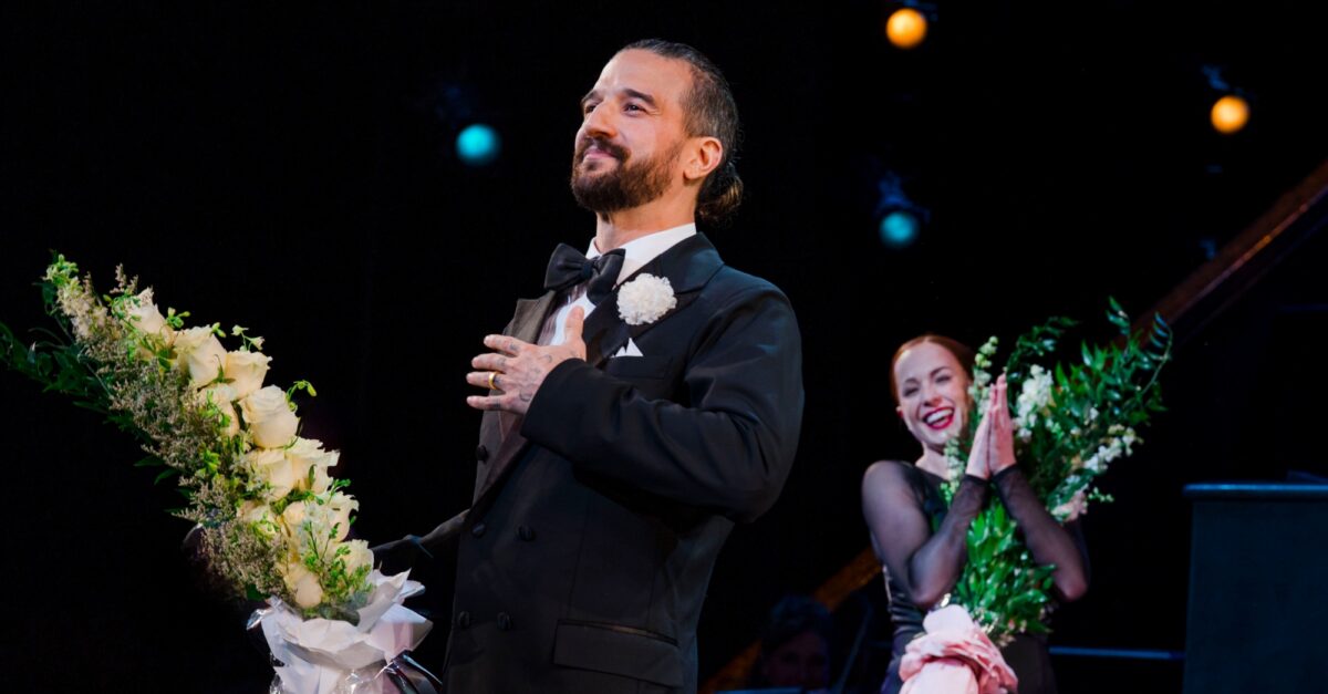 Dancing With the Stars' Mark Ballas Sets Return to Broadway's Chicago