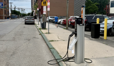 City Unresponsive on Broken Downtown EV Chargers, Say Users