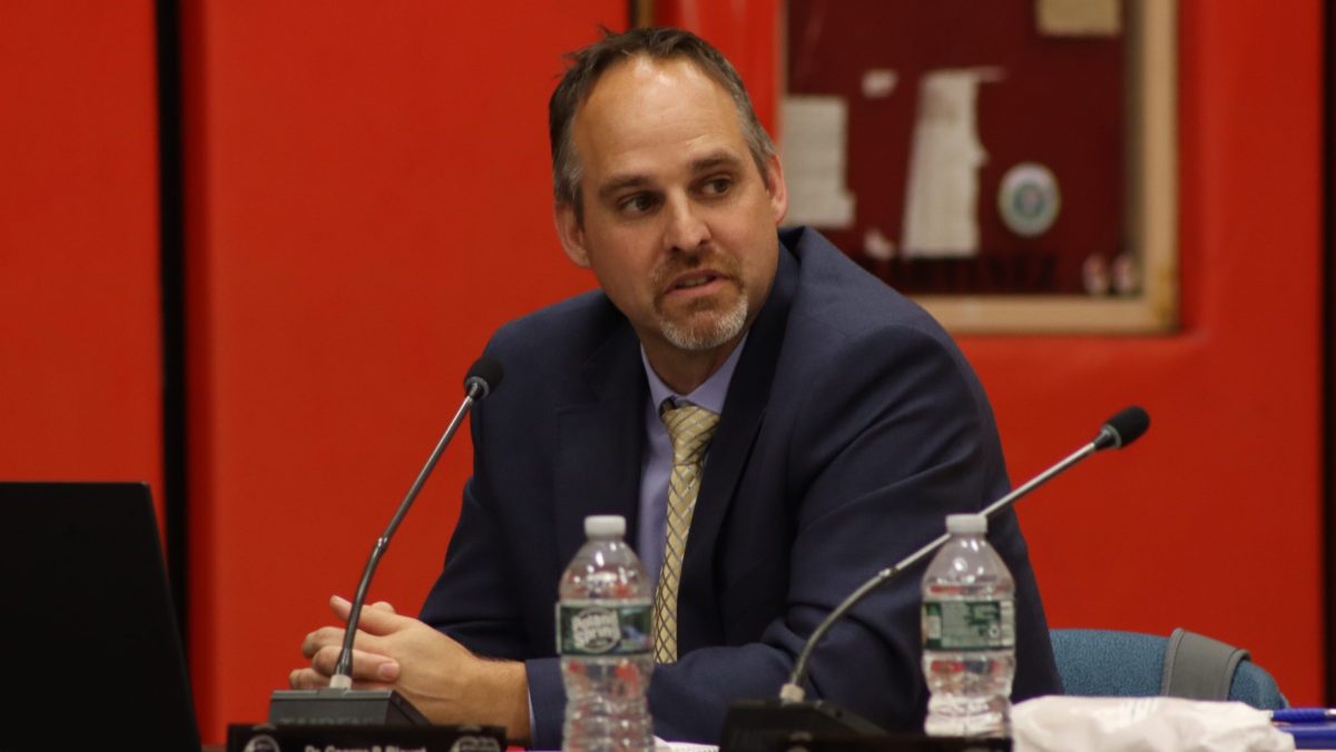 Independent School Board Member Resigns, Election to Fill Seat Will Take Place in November