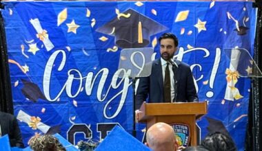 Rikers detainees earn their school degrees as Mamdani speaks at graduation