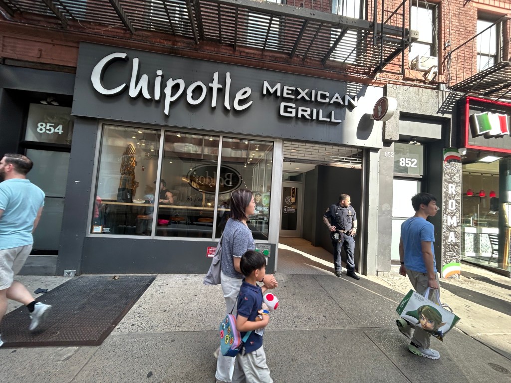 Boy, 17, wounded in stabbing at Midtown Chipotle, three teens in custody