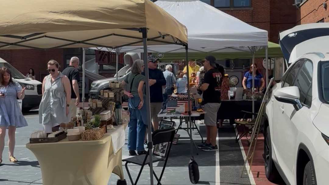 St. Mel’s Catholic Academy introduces farmers market to Flushing-Whitestone area – QNS