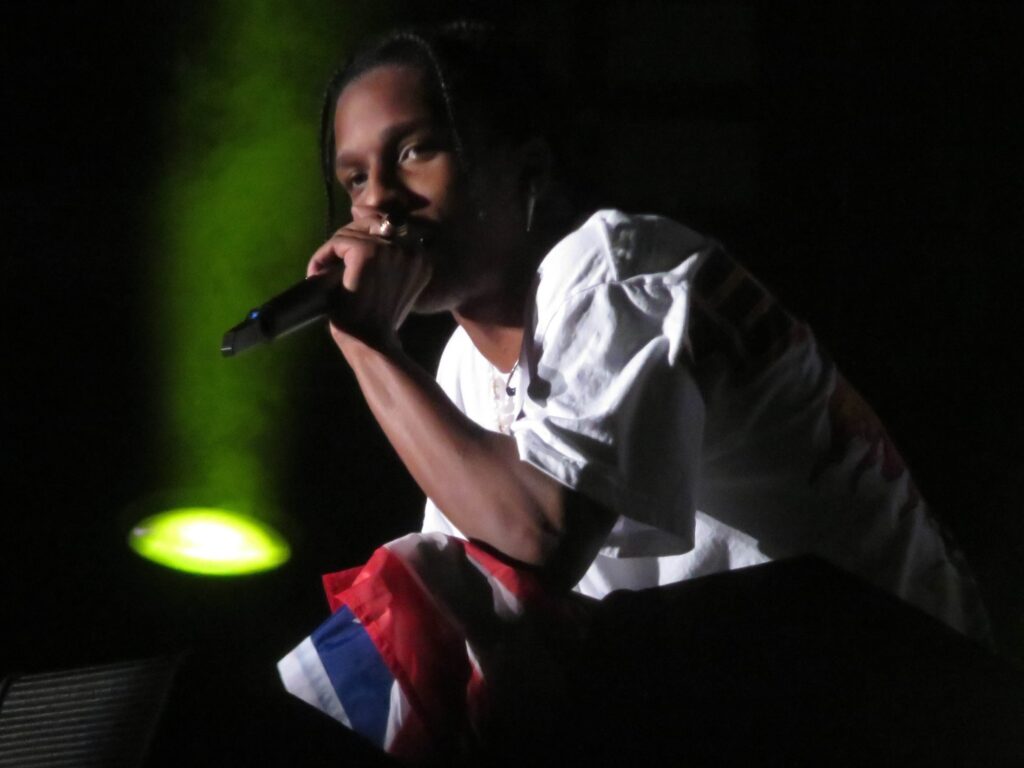 The Manhattan Beat: Governors Ball and More Great Live Music This Weekend in NYC – The Aquarian