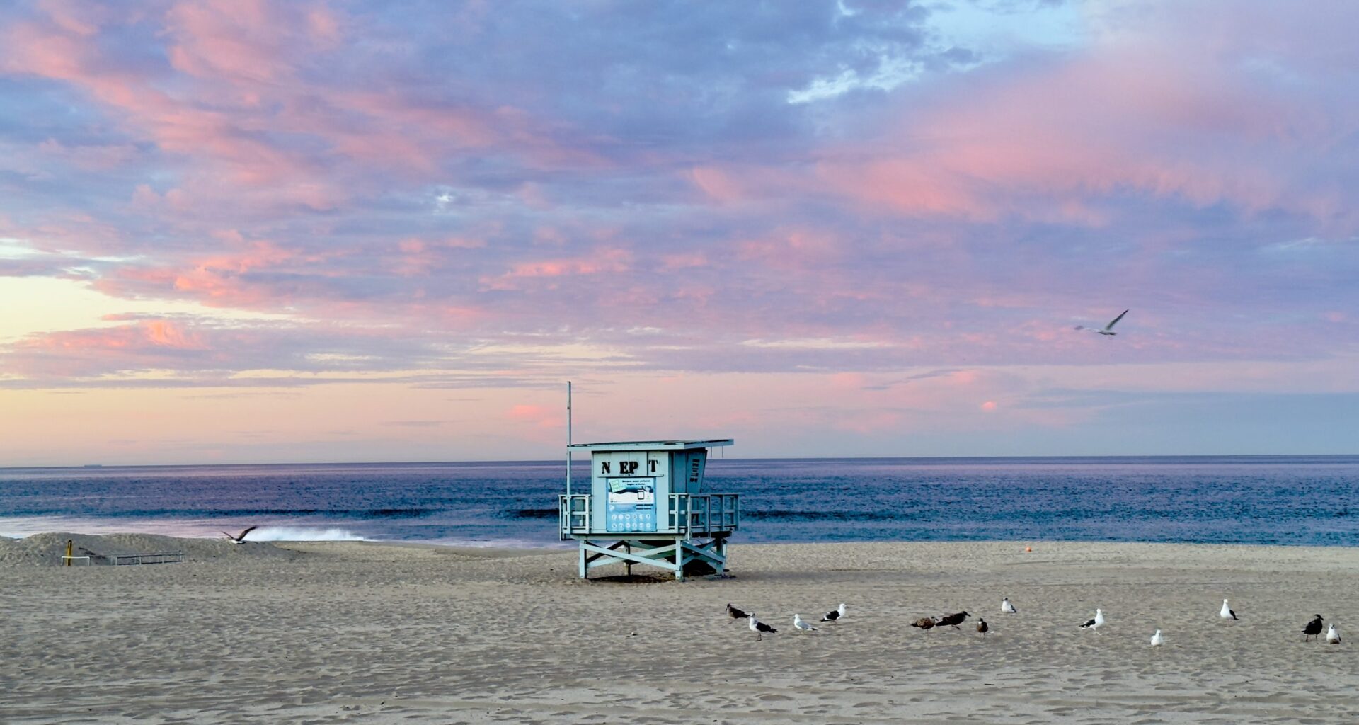Manhattan Beach on PhotowalksTV - Easy Reader & Peninsula Magazine