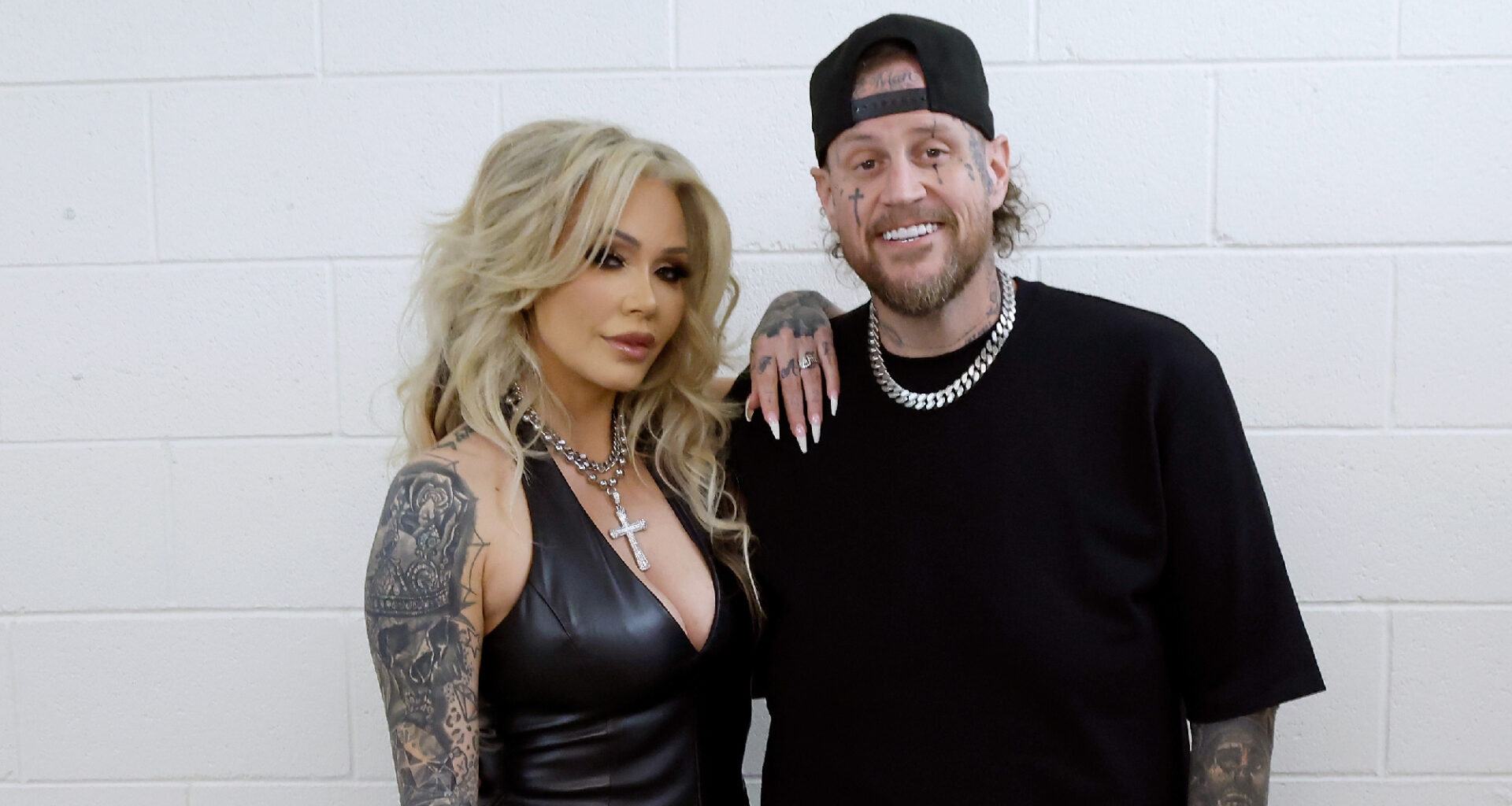 Jelly Roll Pauses New York Concert to Set the Record Straight on His Relationship With Bunnie Xo