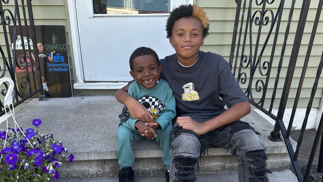 2 CNY brothers in need of transplants