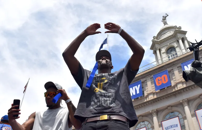 The New York Knicks team celebrated winning the 2026 NBA championship with a parade and received keys to the city on June 18. (Ariama C. Long photo)