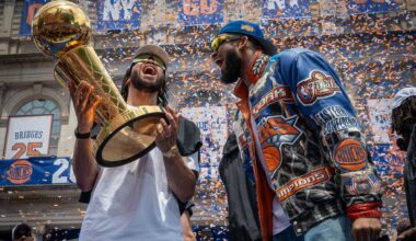 Queens shows up for Knicks Key to the City ceremony at City Hall – QNS