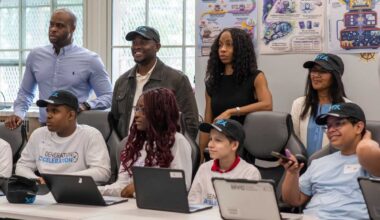 Council member Kevin Riley, MTX Group launch advanced AI program for Bronx middle schoolers – Bronx Times