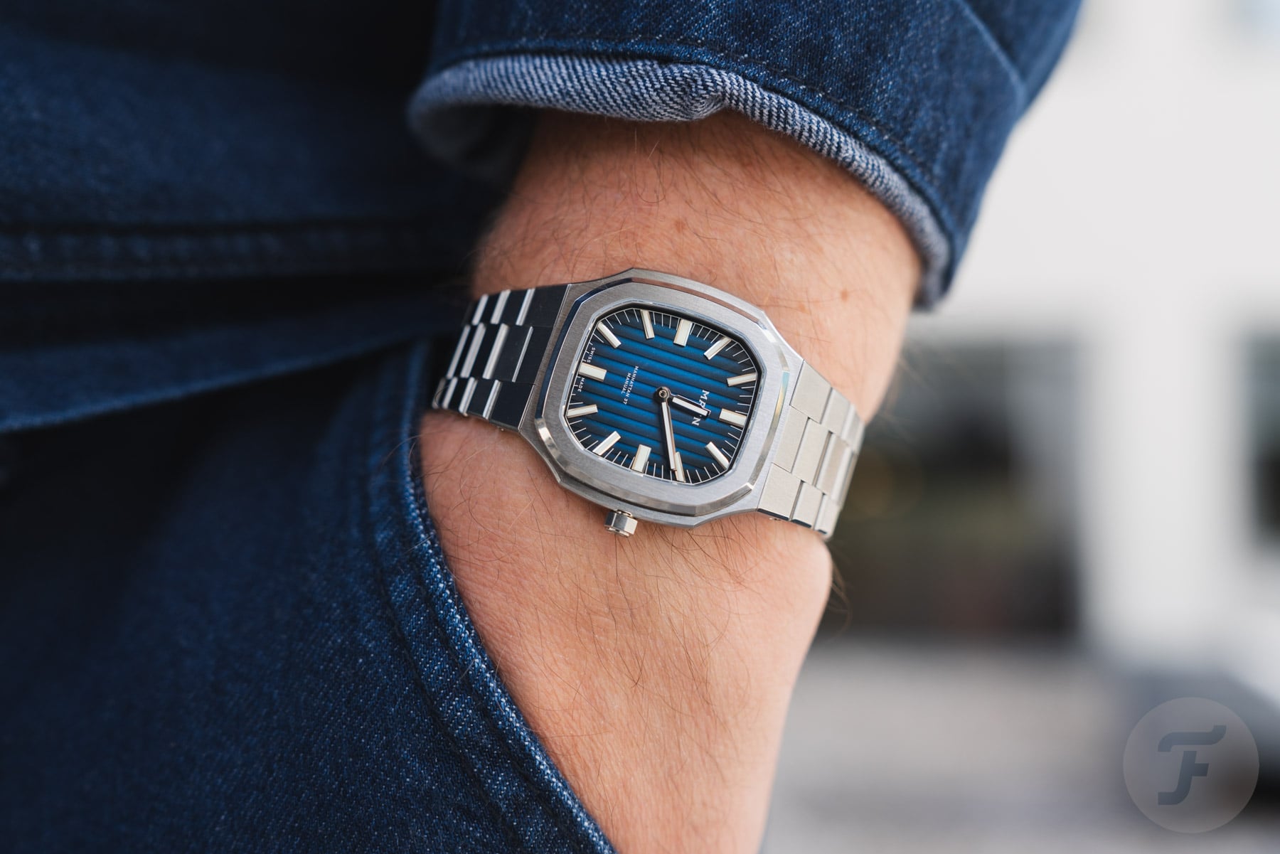 Maen Manhattan 37 Ultra-Thin Boutique Exclusive pocket shot