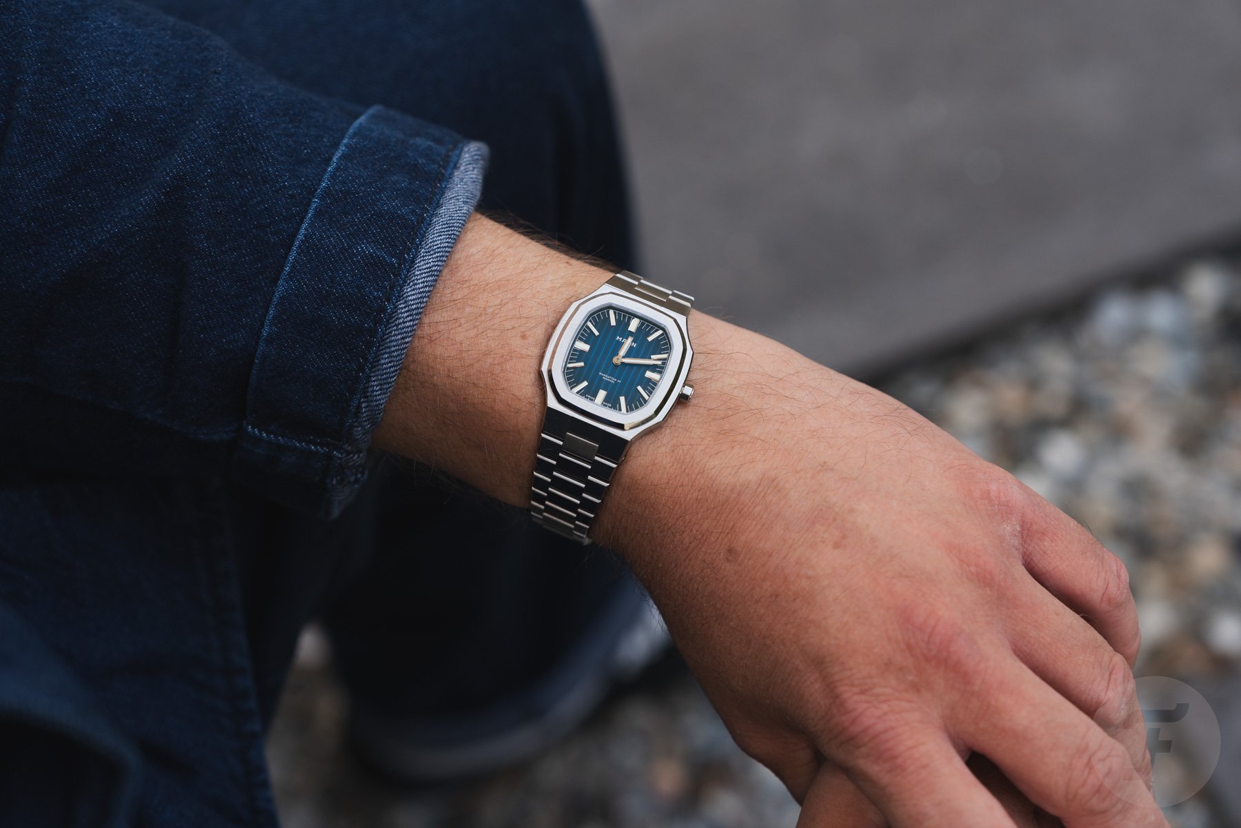 Maen Manhattan 37 Ultra-Thin Boutique Exclusive wrist shot