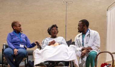 Healing through theatre: Groundbreaking pilot program spotlights healthcare workers’ stories • Brooklyn Paper
