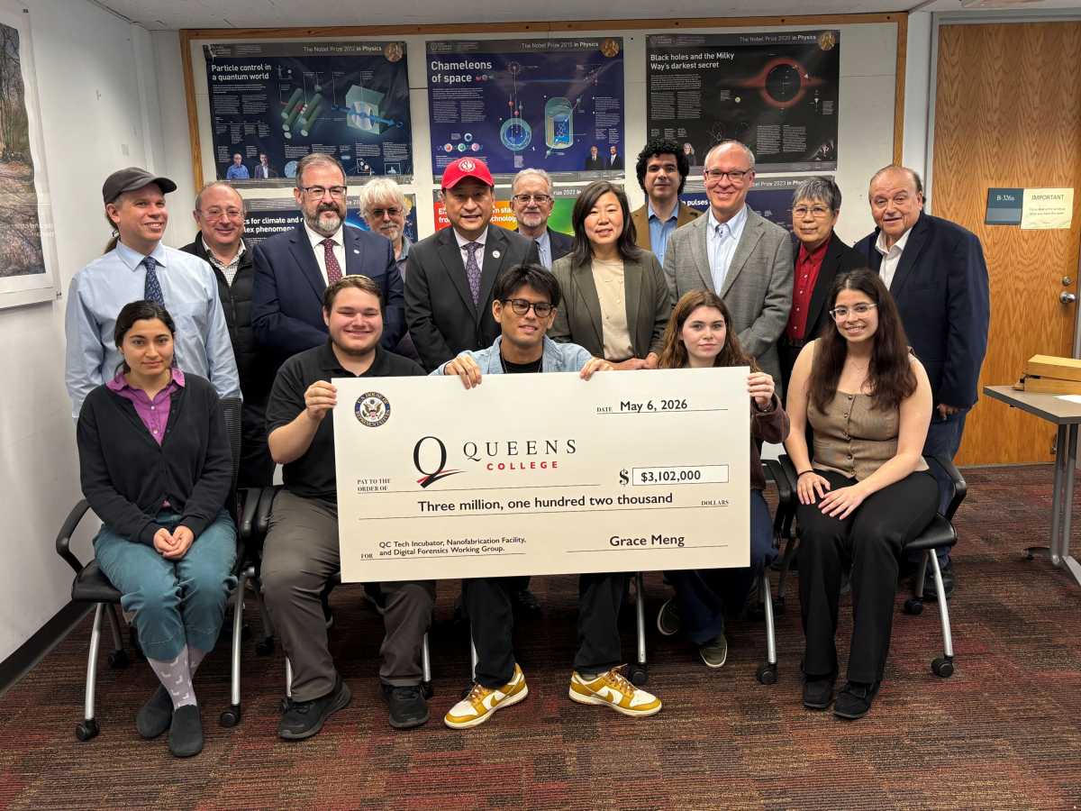 Rep. Meng presents millions in federal funding to Queens organizations – QNS