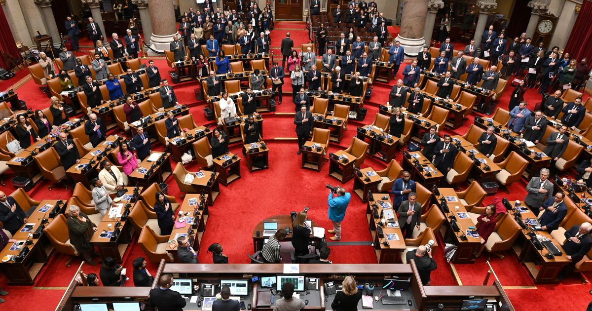 New York State Lawmakers Pass One-Year Data Center Construction Moratorium – Commercial Observer
