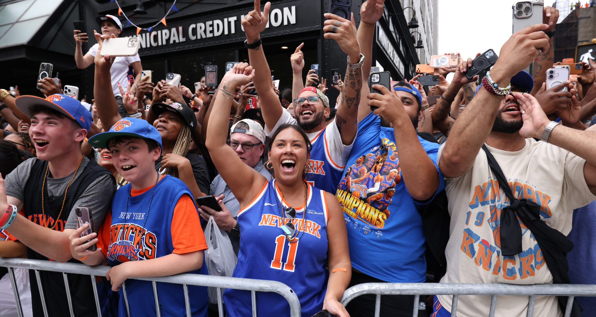 Photos: The Knicks Take Lower Manhattan