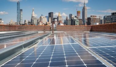 New York State's 2027 budget to support 1GW rooftop and community solar