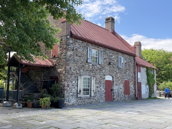 Discover Revolutionary War Sites in Brooklyn Now