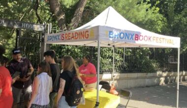 Hundreds gathered for the largest literary event in the Boogie Down, the Bronx Book Festival – Bronx Times