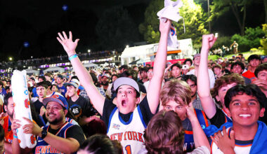 New York gripped by Knicks frenzy
