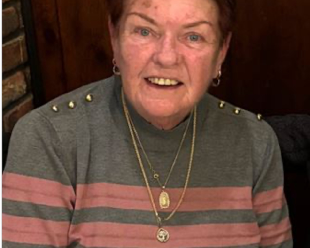 Linda Graves