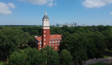 Queens Enhances RoyalUp Program with On-Campus Perks