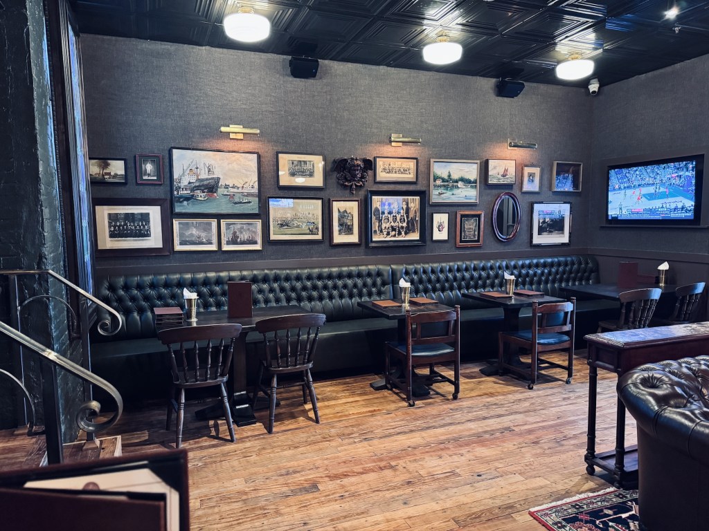 an open space at Queen’s Head Pub