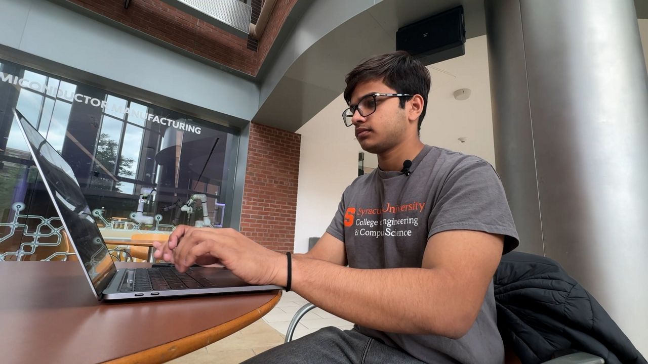 New AI degree programs launching at SU this fall