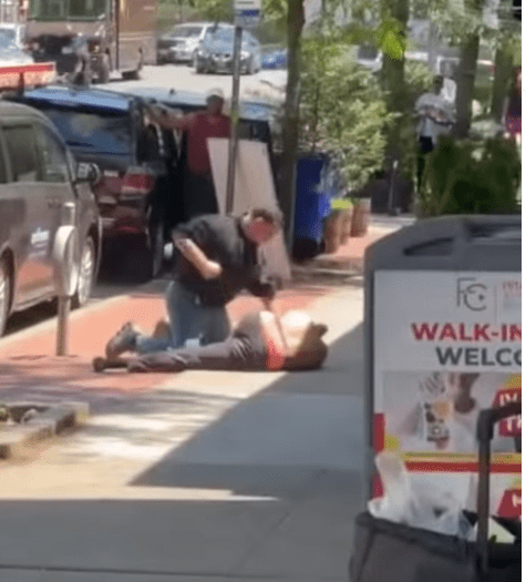 Kingsbridge: Man Assaults Two Female Police Officers at 50th Pct & is Punched Repeatedly & Arrested